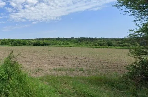 Terrain 664 m² à LOCOAL-MENDON